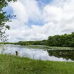 Casa de Férias La Maison De Mon Grand-pere, Appt La Landaise Du Lac Léon